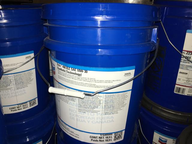 ZJB257000428, Chevron (Packaged Product), 10W30, DELO OIL SYNBLND, 18.9L - part number ZJB257000428