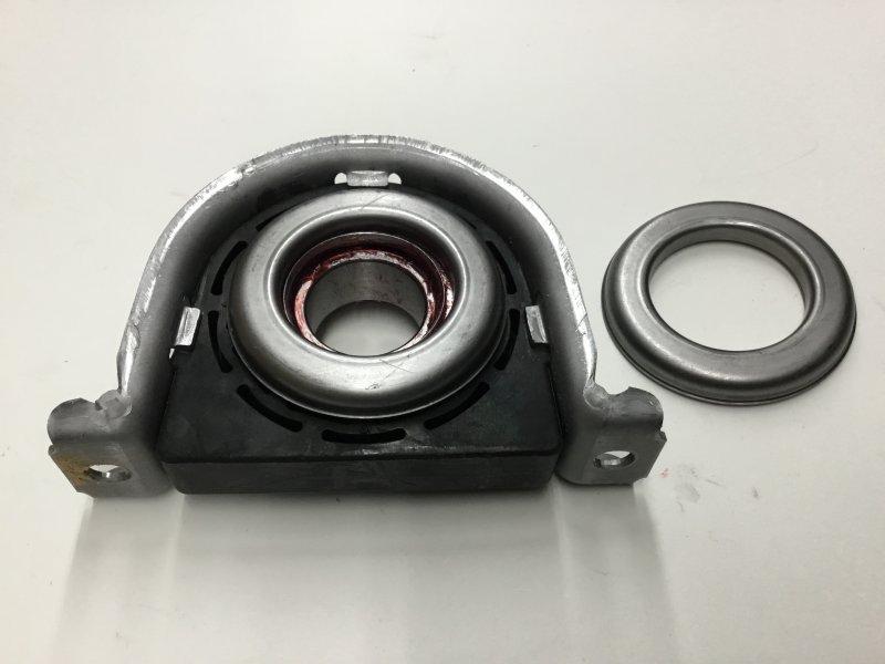DS2101211X, Spicer U-Joints & Center Bearings, BEARING ASSY, CENTER, DRIVE SHAFT, 1.968 ID, 2.780 CTR TO MOUNTING 2.250 BRACKET WIDTH - part number DS2101211X