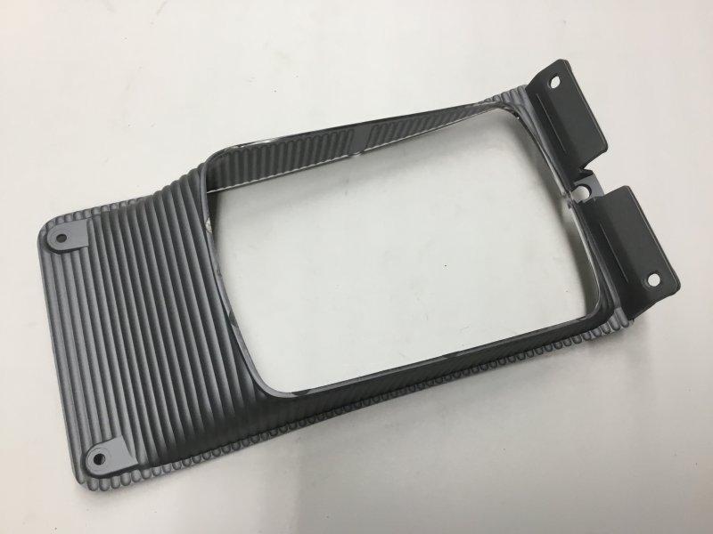 2515468C1, Navistar International, BEZEL, HEADLIGHT, FRONT TURN, RH ACRYLIC - part number 2515468C1