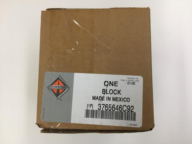 3765646C92, Navistar International, FUSE BLOCK, 60 WAY MINI, MICRO RELAY - part number 3765646C92