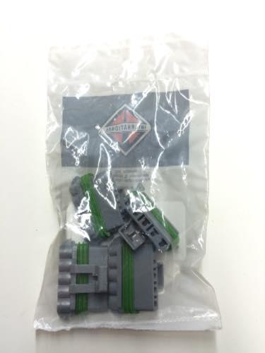 1661375C2, Navistar International, BODY - part number 1661375C2