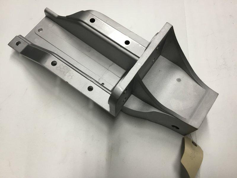 3513630C1, Navistar International, BRACKET - part number 3513630C1