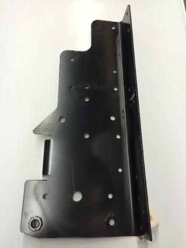 3539598C7, Navistar International, BRACKET - part number 3539598C7