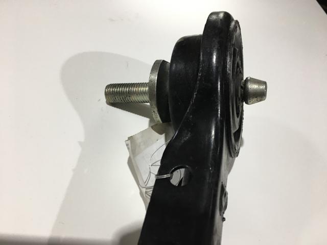 2593980C91, Navistar International, BRACKET, ISOLATOR - part number 2593980C91