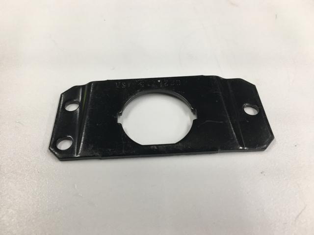 3554198C1, Navistar International, BRACKET, SWITCH IGNITION - part number 3554198C1