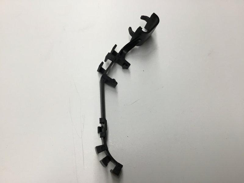 1842702C1, Navistar International, BRACKET, UVC HARNESS - 1842702C1