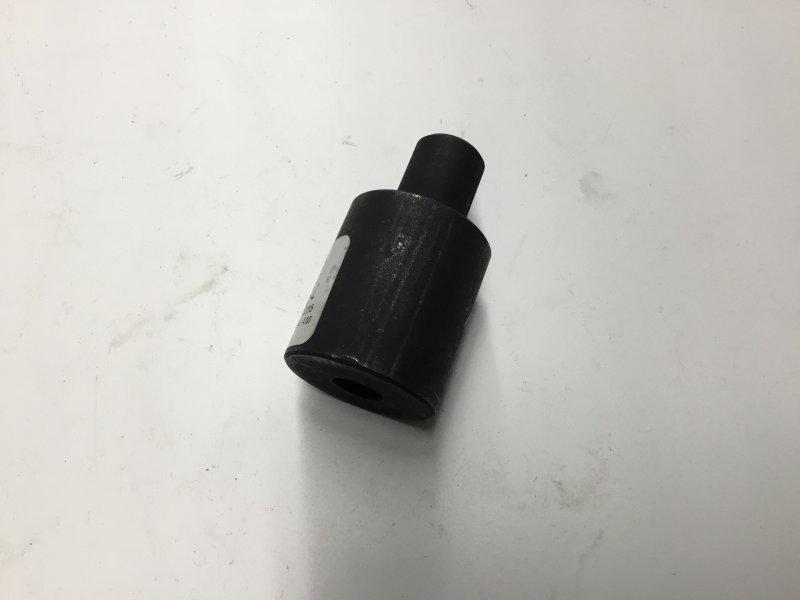 1832771C1, Navistar International, BUSHING, IDLER PULLEY BRACKET, SPA - part number 1832771C1