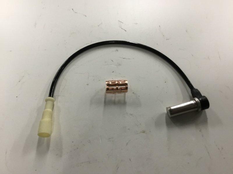 BX801544, Bendix, SENSOR, SPEED, ABS, WS-24, 90 DEG BODY, 12 IN. HARNESS, DIN CONNECTOR, TRAILER OEMS - part number BX801544