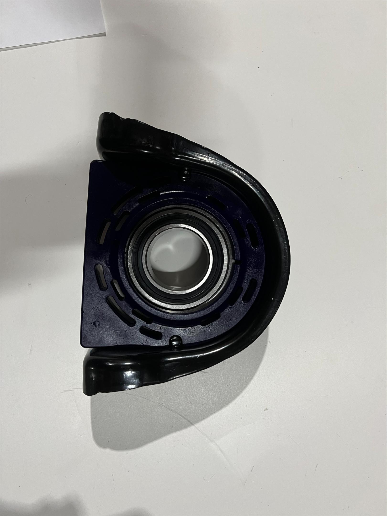 ATRCR0067661, Navistar International, CARRIER BEARING, SELF-ALIGNING - part number ATRCR0067661