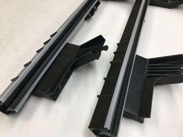 2506022C1, Navistar International, CHANNEL GLASS RUN FRT DR RR - part number 2506022C1