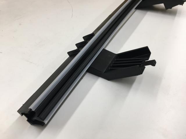 2506043C1, Navistar International, CHANNEL, GLSS RUN FRT DR FRT - part number 2506043C1