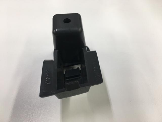 3715185C2, Navistar International, CLIP, LH SUNVISOR - part number 3715185C2