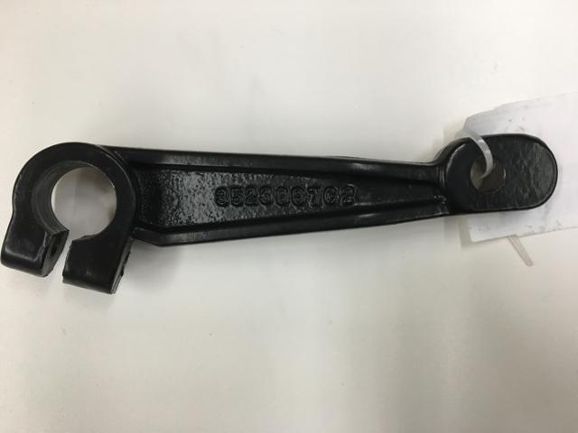 3523967C2, Navistar International, CLUTCH RELS LEVER - part number 3523967C2