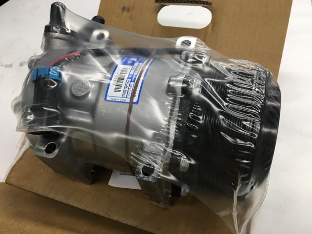 3808548C4, Navistar International, COMPRESR,COMPRESSOR,AIR COND - part number 3808548C4