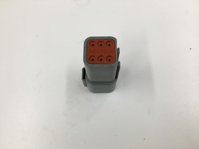 2005241C1, Navistar International, CONNECTR - part number 2005241C1