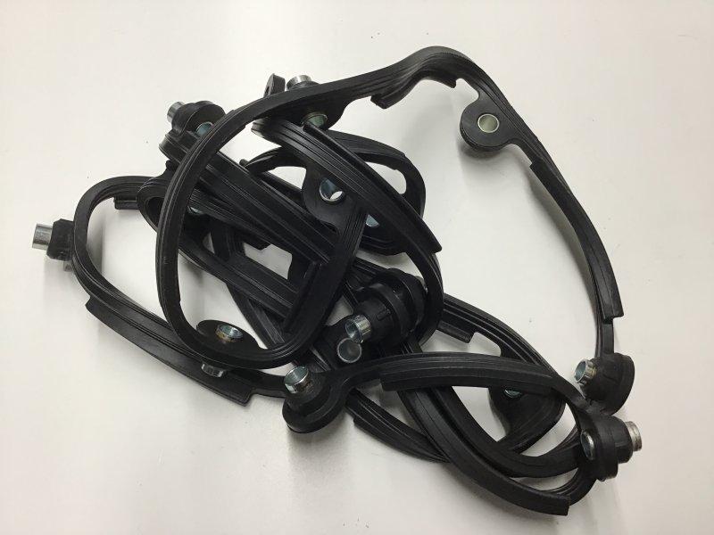 3883220, Cummins, COVER GASKET - part number 3883220