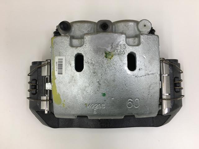 3896371C92, Navistar International, CYLINDER, BRAKE CALIPER - 3896371C92