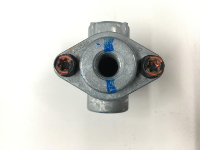 BX278598N, Bendix, VALVE, DOUBLE CHECK, BRAKE, 3/8 THREAD, 3/8 THREAD, 3/8 THREAD, 1/4 THREAD - part number BX278598N