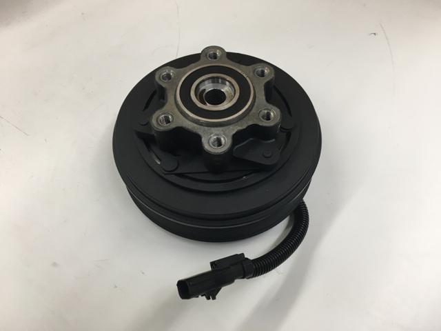 4045105C1, Navistar International, CLUTCH, FAN - part number 4045105C1