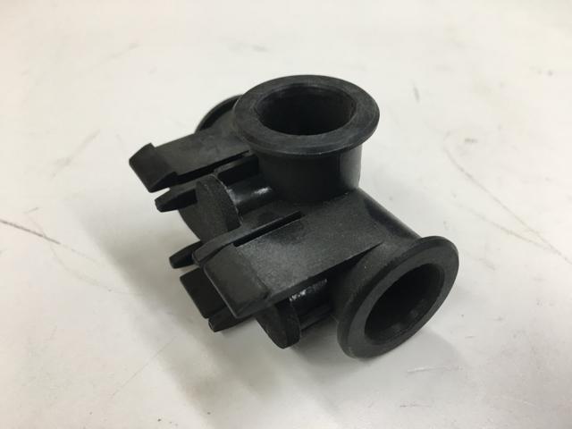 3559587C1, Navistar International, FITTING - part number 3559587C1