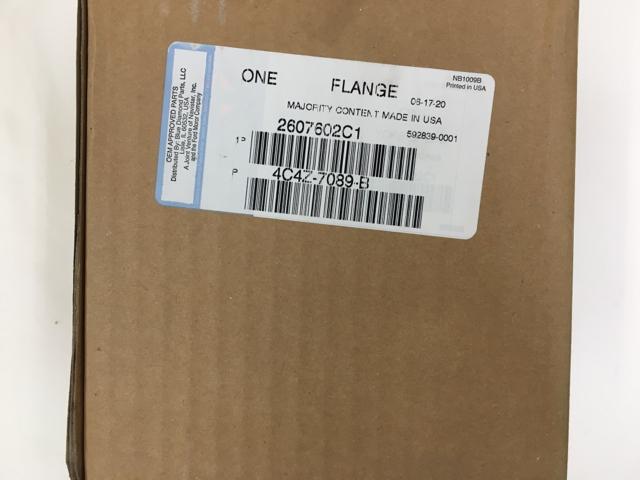 2607602C1, Navistar International, YOKE, SPL90 TRANS OUTPUT - part number 2607602C1