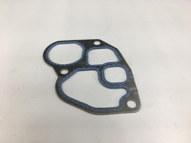 1831665C1, Navistar International, GASKET, OIL COOLER HEADER RR T4 - part number 1831665C1