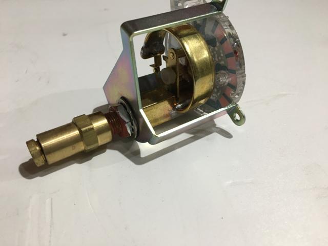 3570355C1, Navistar International, GAUGE AIR PRESS MECH AIR2-EN - part number 3570355C1