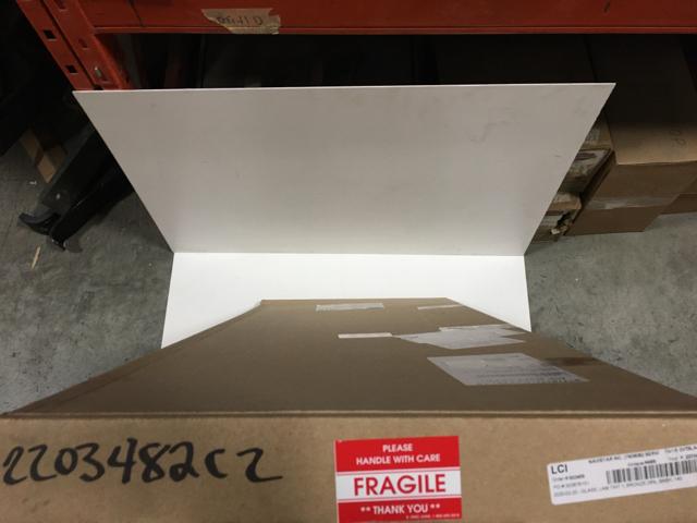 2203482C2, Navistar International, GLASS DR RR BOT LAMI 28% BR - part number 2203482C2