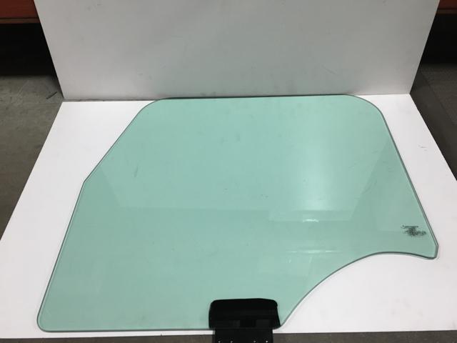 4070298C1, Navistar International, GLASS, RH DOOR WINDOW - part number 4070298C1