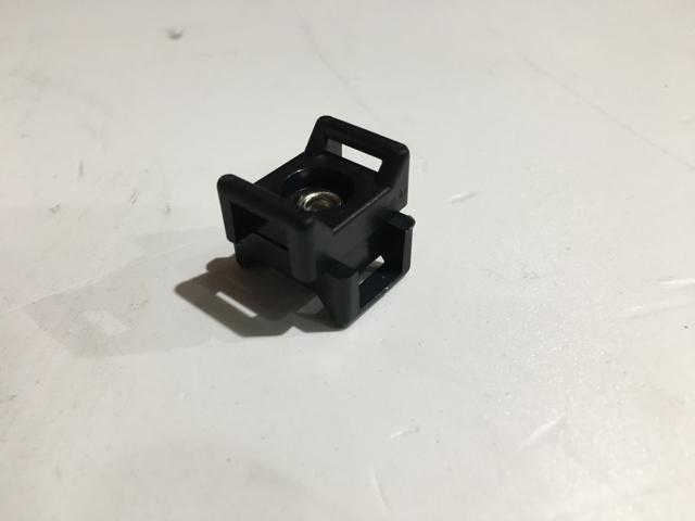 4077219C1, Navistar International, GUIDE, BRAKE HOSE & CABLE SPACER - part number 4077219C1