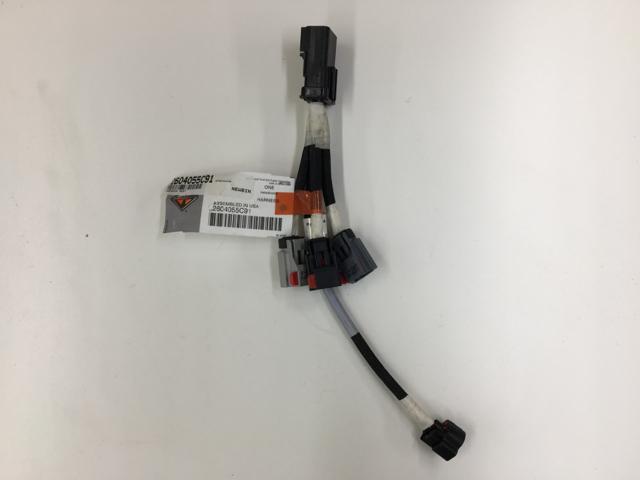 2604055C91, Navistar International, HARNESS ASSY, ROOF FAIRING - part number 2604055C91