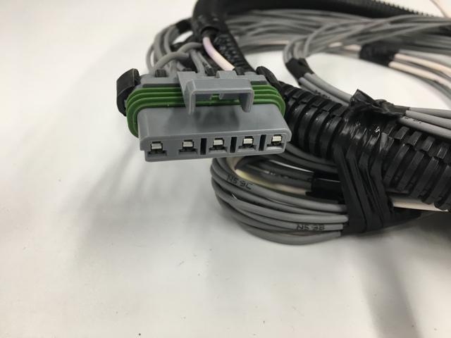 6112790F94, Navistar International, HARNESS, CENTER CHASSIS - part number 6112790F94