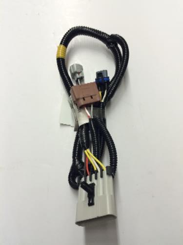 6116197C91, Navistar International, HARNESS, HEADLIGHT, RH - part number 6116197C91