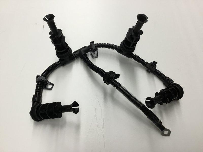 1872070C92, Navistar International, HARNESS, GLOW PLUG, RH - part number 1872070C92