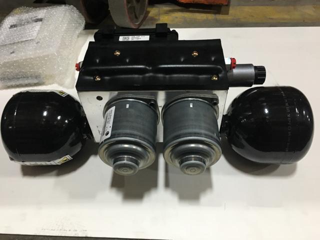 WAB4008518777, Wabco, HBP ASSY W/EHCU & PARK BRAKE - part number WAB4008518777