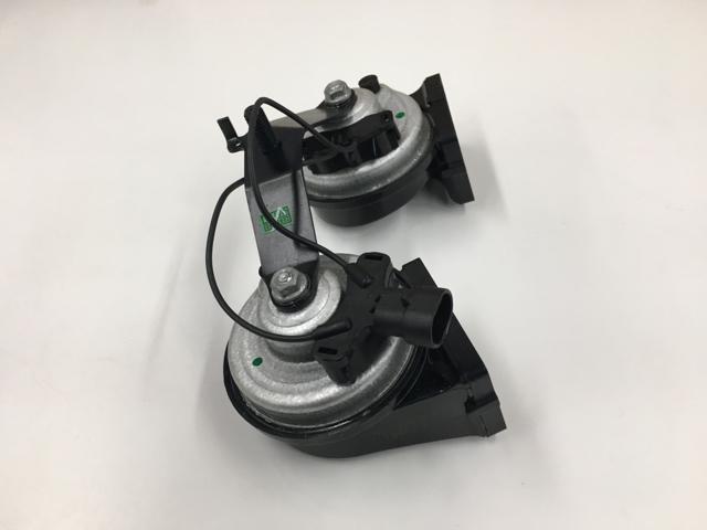 4078763C2, Navistar International, HORN, (2) ELECTRIC HIGH & LOW - part number 4078763C2