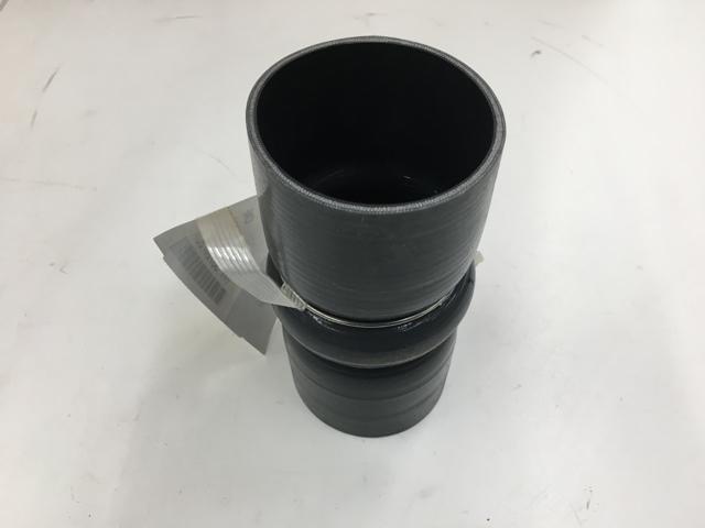 3872072C1, Navistar International, HOSE, CAC, FLEXIBLE AIR 2.75 IN. - part number 3872072C1