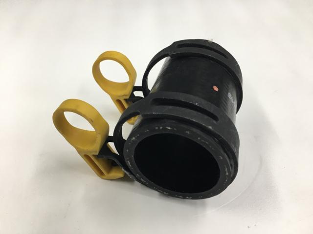 4079722C92, Navistar International, HOSE, OIL FILLER W/ CLAMPS - part number 4079722C92