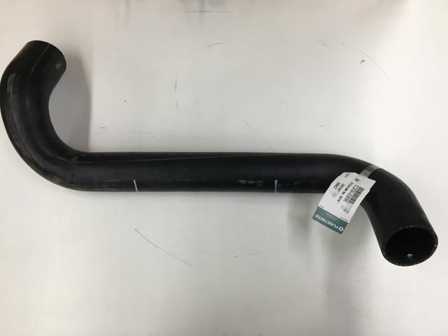3883162C2, Navistar International, HOSE, RADIATOR, LOWER - part number 3883162C2