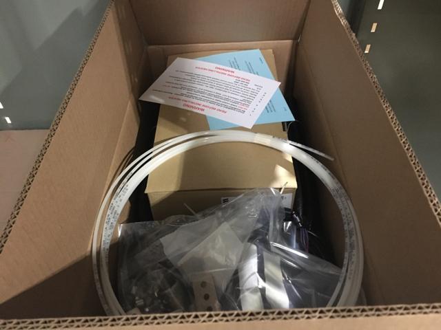 25.2829.34.0500, Eberspacher/ESPAR, HYDRONIC HSE D5E CS 12 VOLT W/INSTALL KIT   - part number 25.2829.34.0500