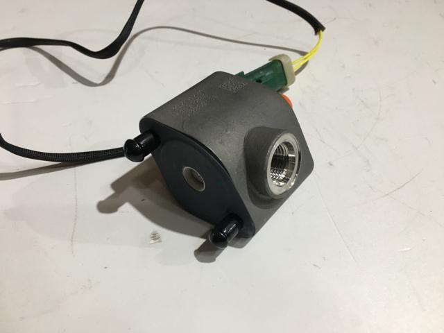 7097147C91, Navistar International, INJECTOR, HYDROCARBON DOSER - part number 7097147C91