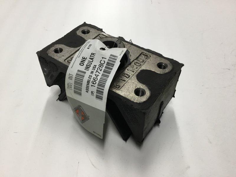 1664728C1, Navistar International, INSULATOR - part number 1664728C1