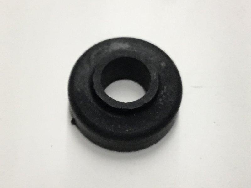 200106R1, Navistar International, INSULATOR - part number 200106R1