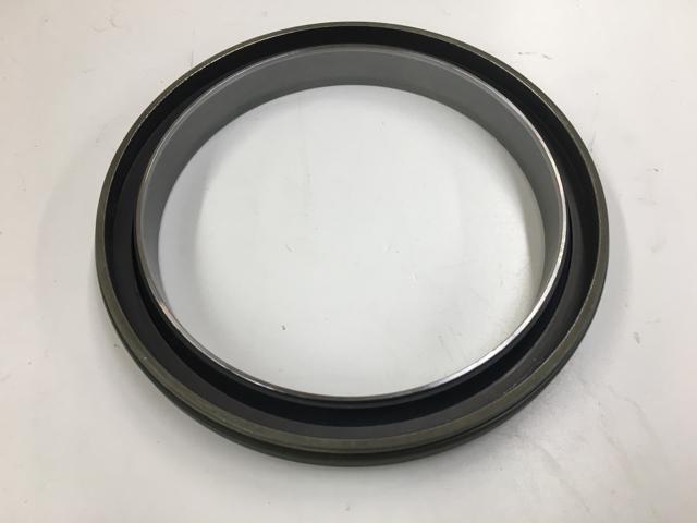 1880092C91, Navistar International, SEAL KIT, CRANKSHAFT, REAR, ENGINE - part number 1880092C91