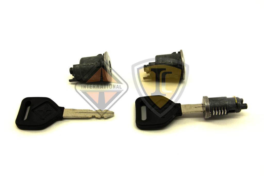 3547889C92, Navistar International, LOCK KIT, DOOR - part number 3547889C92