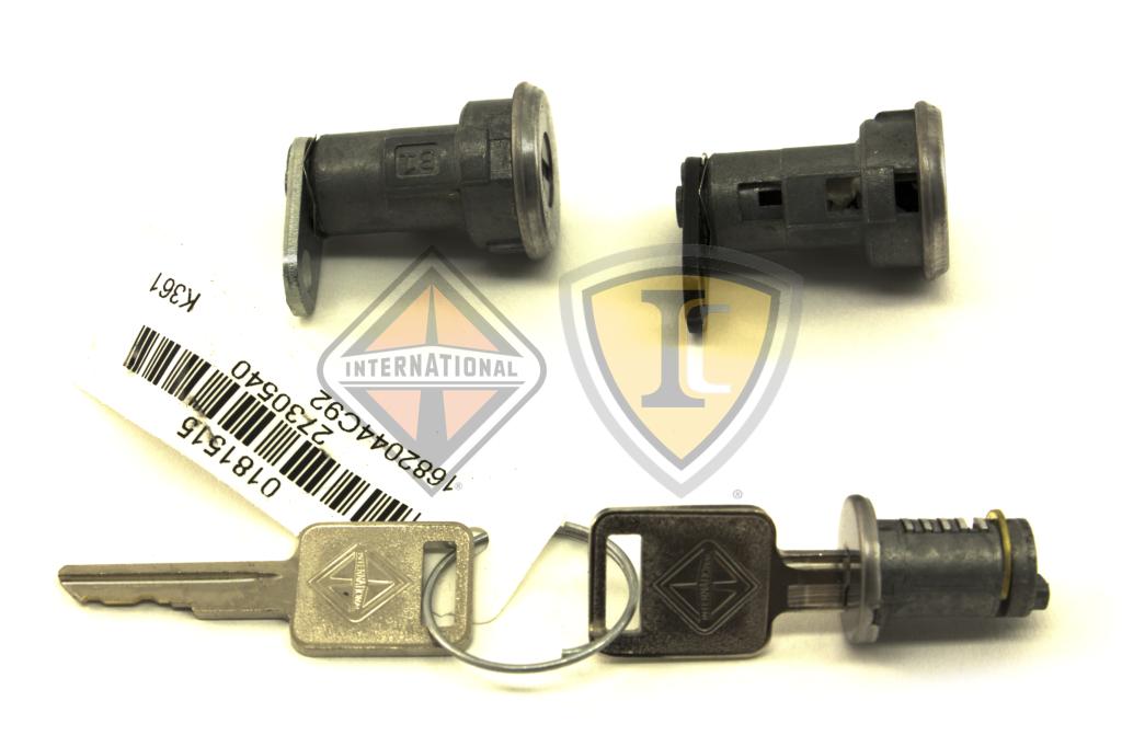 1682044C92, Navistar International, KIT, DOOR LOCKS & IGN CYL - part number 1682044C92