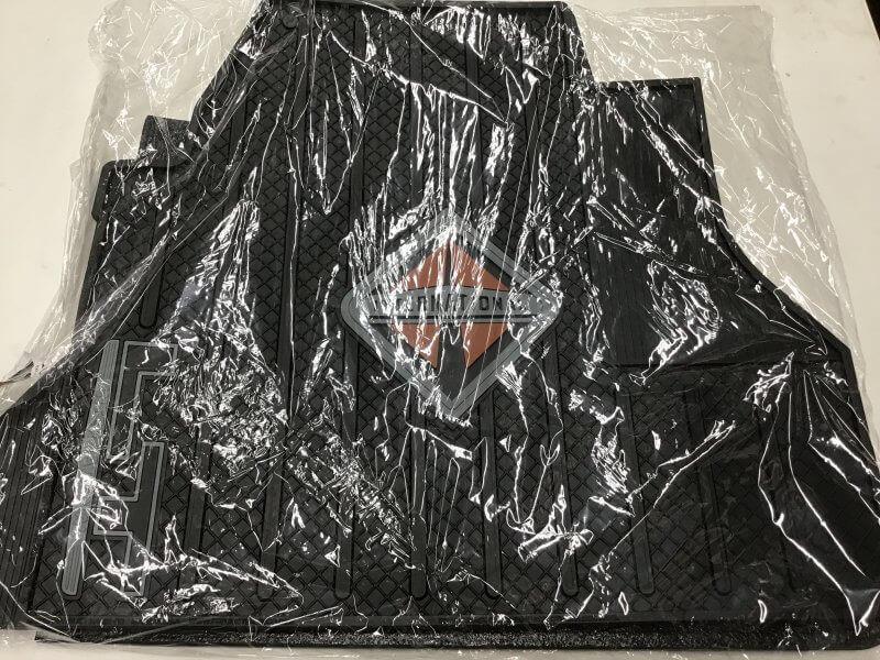 2518142C91, Navistar International, Navistar International 2518142C91 - KIT, FLOOR MAT (LT MODEL) - part number 2518142C91
