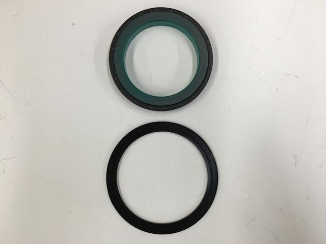 7080946C91, Navistar International, SEAL KIT, CRANKSHAFT, FRONT, W/ ADAPTER - part number 7080946C91