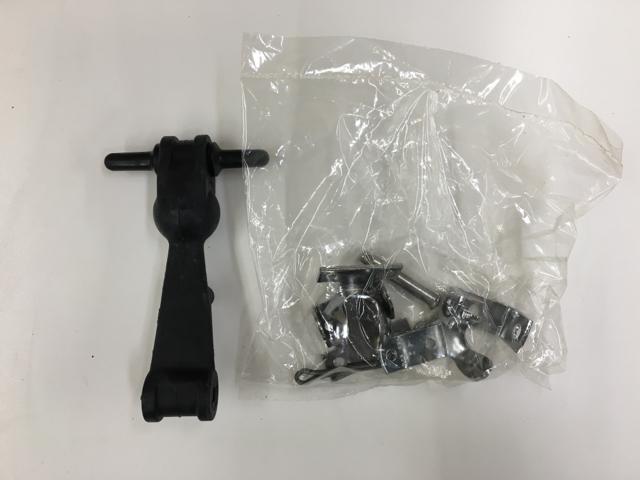 491668C92, Navistar International, LATCH KIT, COVER HOLD-DOWN, BATTERY - part number 491668C92