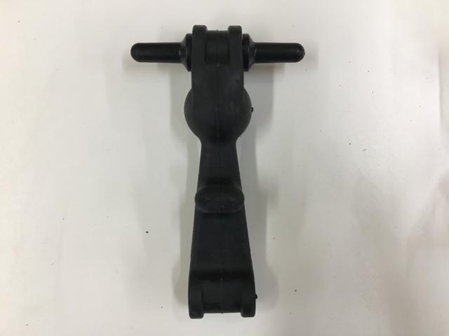 491668C92, Navistar International, LATCH KIT, COVER HOLD-DOWN, BATTERY - part number 491668C92